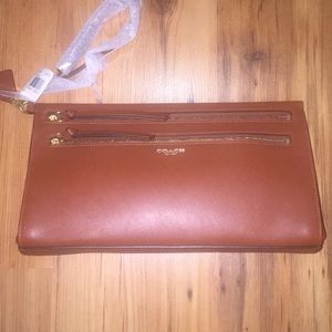 Large Coach Clutch